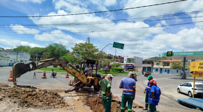 SAAE realiza manutenção na rede de abastecimento e interrompe fornecimento de água no bairro Nova Itapetinga