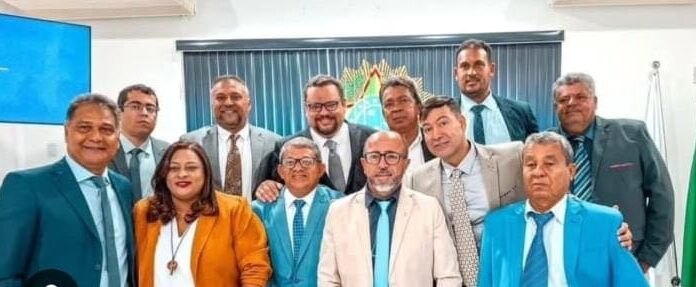 Última sessão ordinária de 2025 destaca união dos vereadores e agradecimento ao povo de Itororó