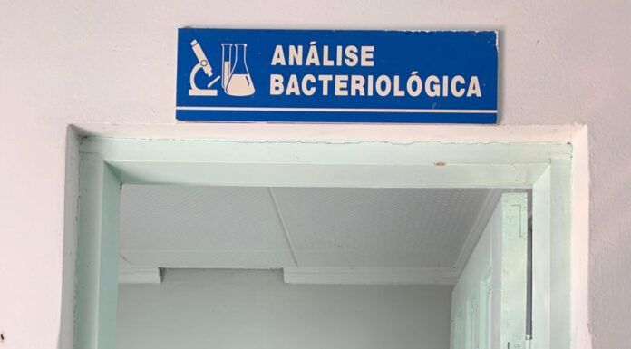 LABORATÓRIO EXTERNO, ATESTA A QUALIDADE DA ÁGUA DO SAAE DE ITAPETINGA