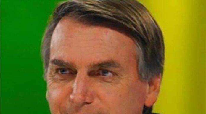 Kassio Nunes avalia atender pedido para libertar Jair Bolsonaro logo depois do segundo turno das eleições
